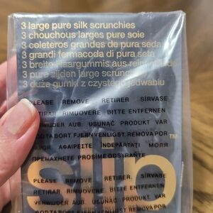 Slip Pure Silk Scrunchies Large Black 4.6 On Amz‎ Retail $49